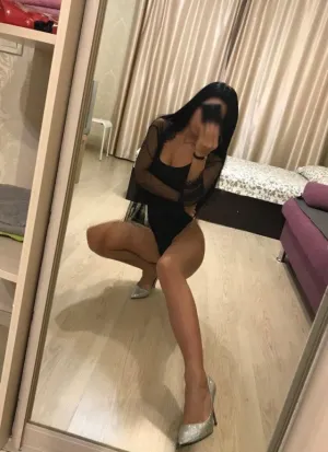 проститутка Виалета, 24, Петрозаводск